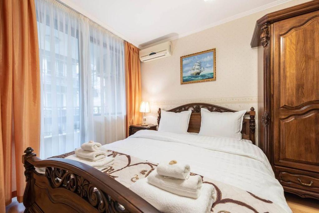 Vazov Residence , Two Bedroom Top Centre Apartment Varna Eksteriør bilde