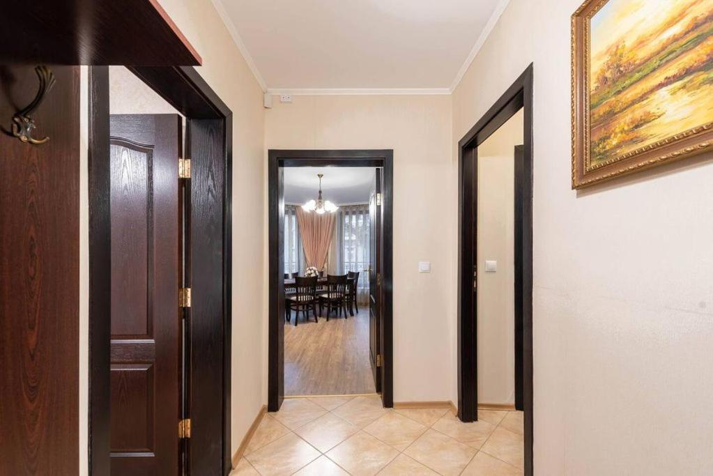 Vazov Residence , Two Bedroom Top Centre Apartment Varna Eksteriør bilde