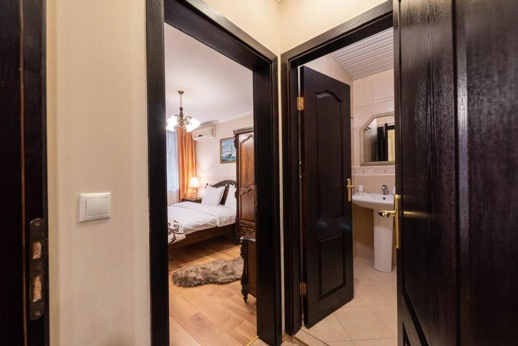 Vazov Residence , Two Bedroom Top Centre Apartment Varna Eksteriør bilde