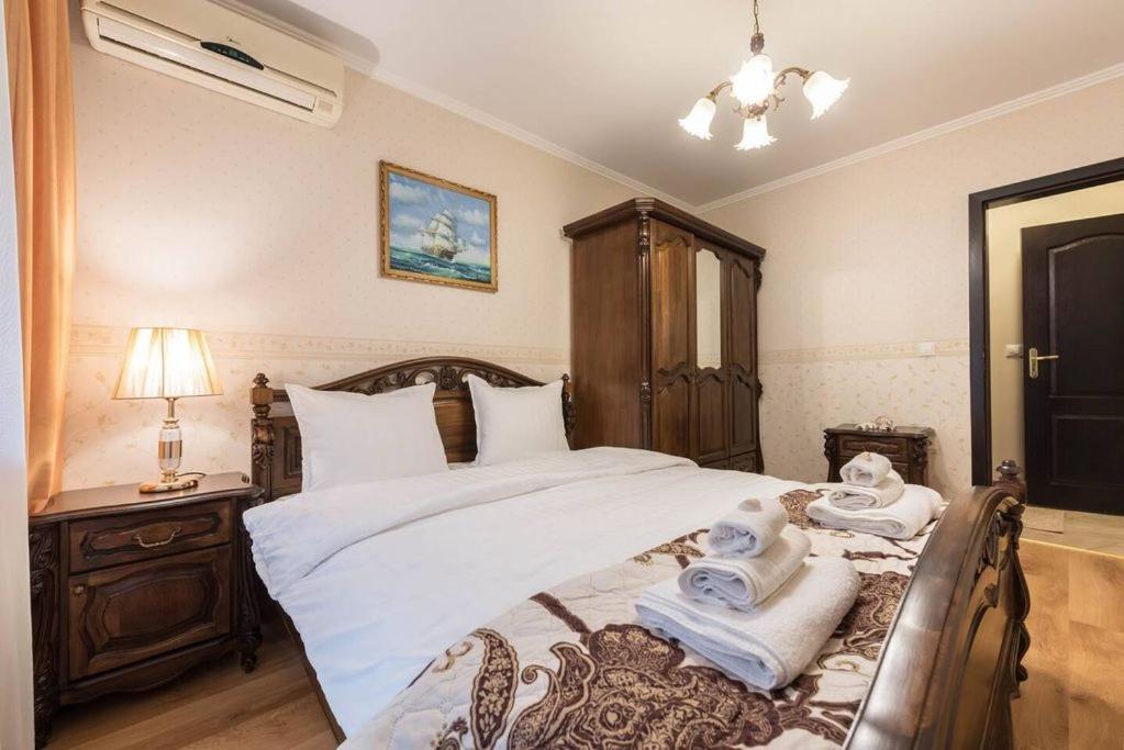 Vazov Residence , Two Bedroom Top Centre Apartment Varna Eksteriør bilde